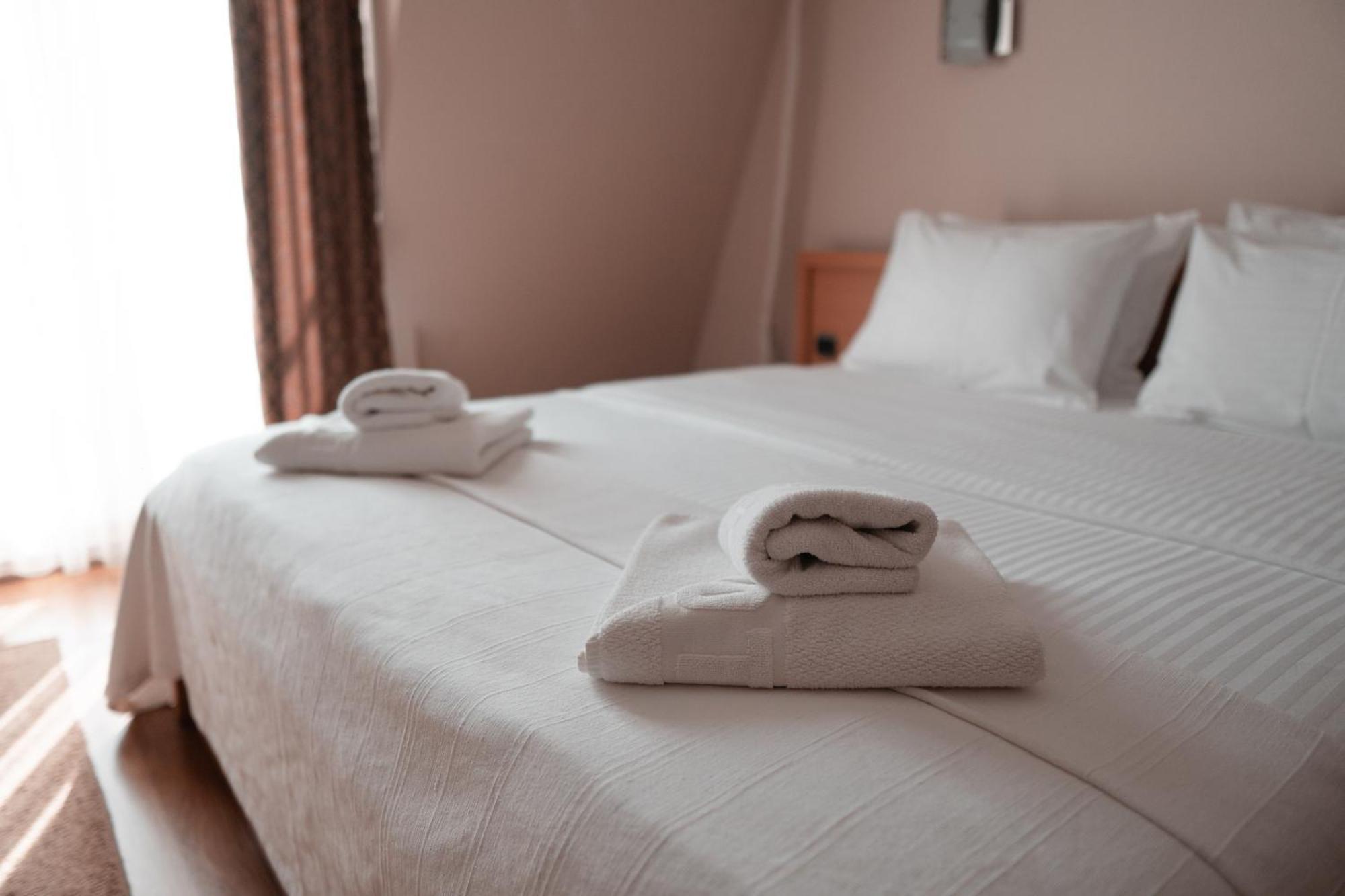Hotel Topcider Belgrád Kültér fotó