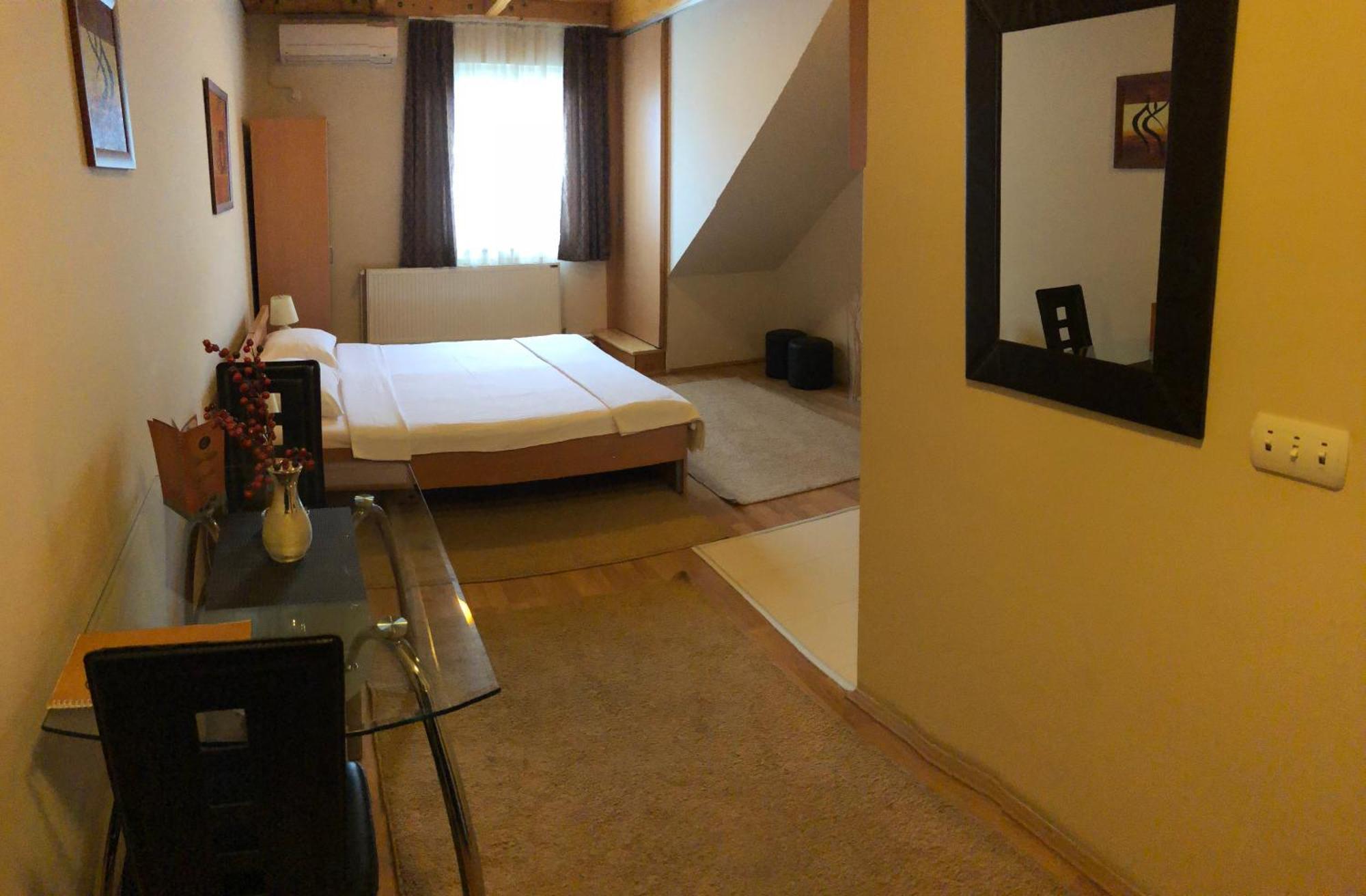 Hotel Topcider Belgrád Kültér fotó