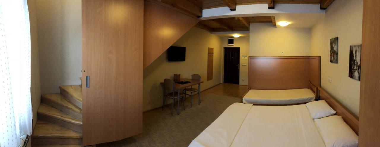 Hotel Topcider Belgrád Kültér fotó
